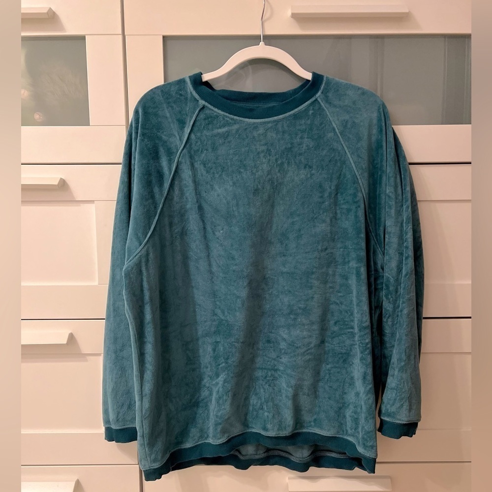 Aerie Real Obsessed Velour Oversized Crewneck - Picture 3 of 5